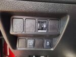 Nissan Qashqai 2015 Punainen