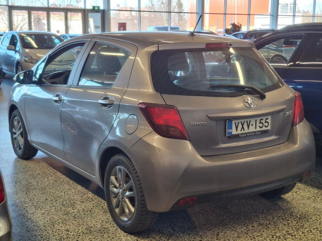 Toyota Yaris 2016 Ruskea (beige)