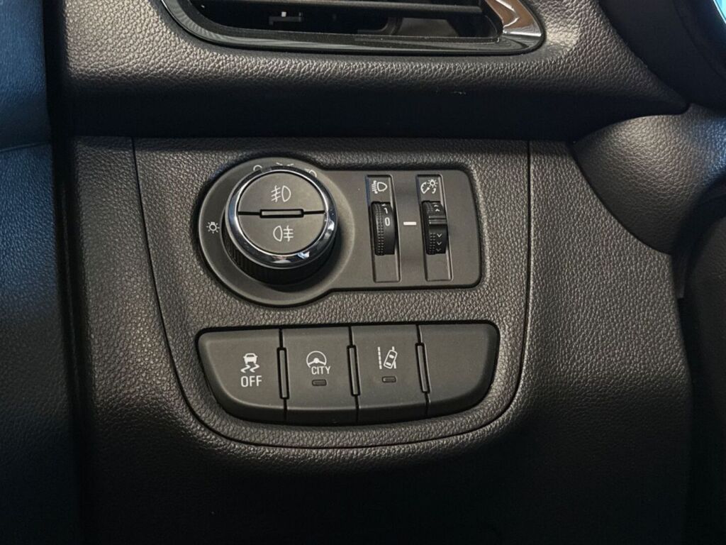 Opel Karl 2015 Hopea