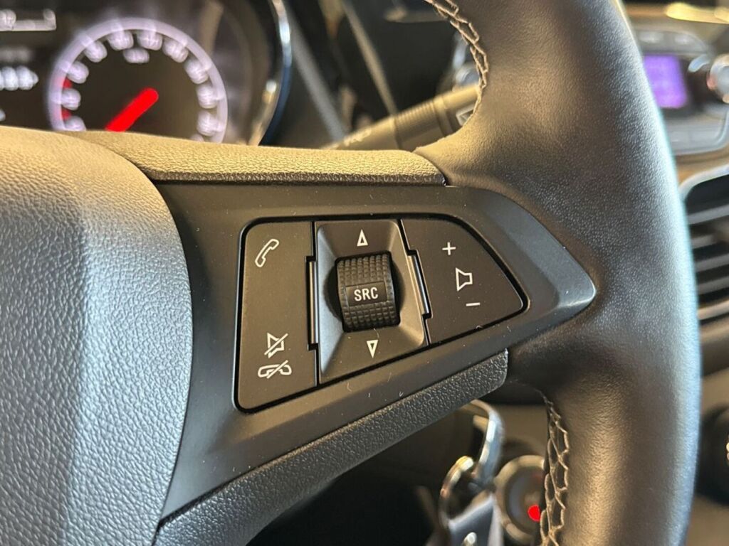 Opel Karl 2015 Hopea