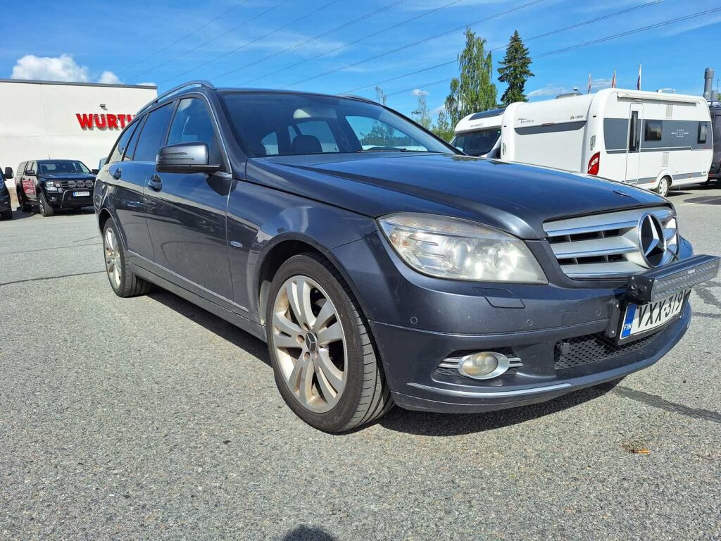 Mercedes-Benz C 2010 Harmaa