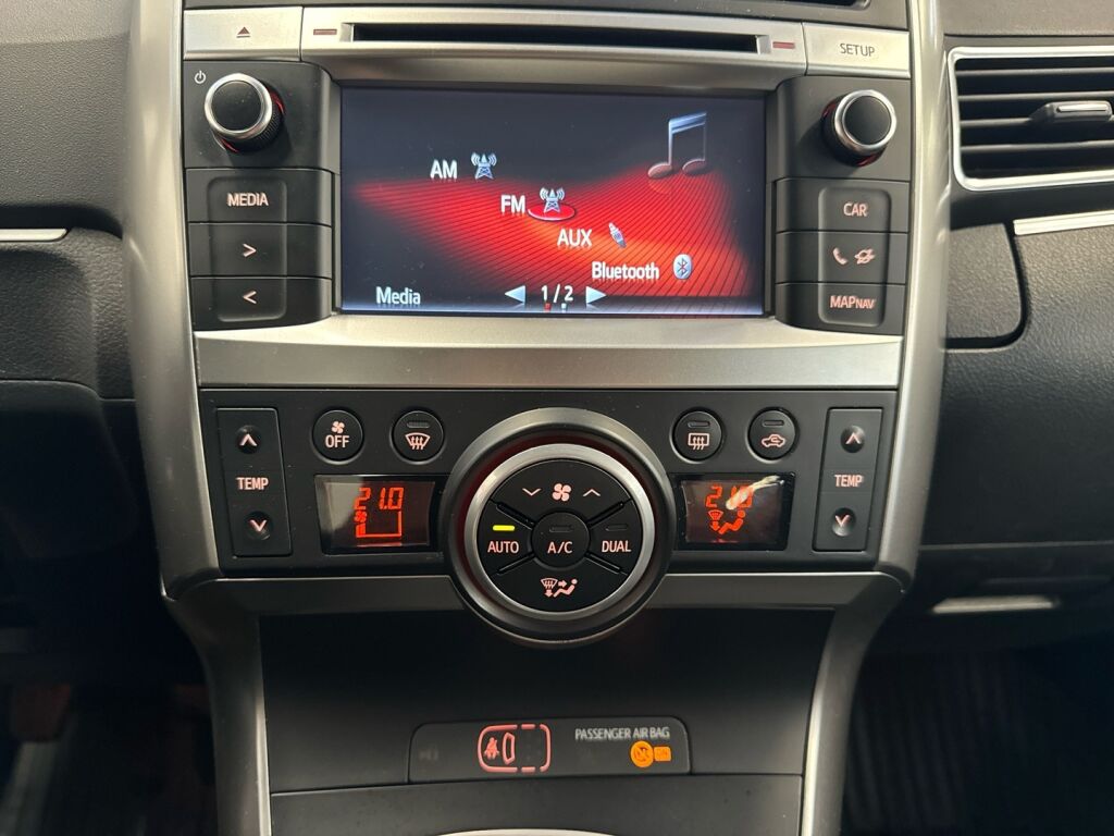 Toyota Verso 2015 Hopea