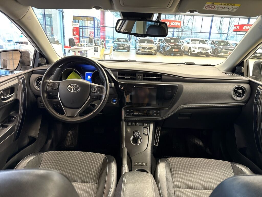 Toyota Auris 2015 Valkoinen