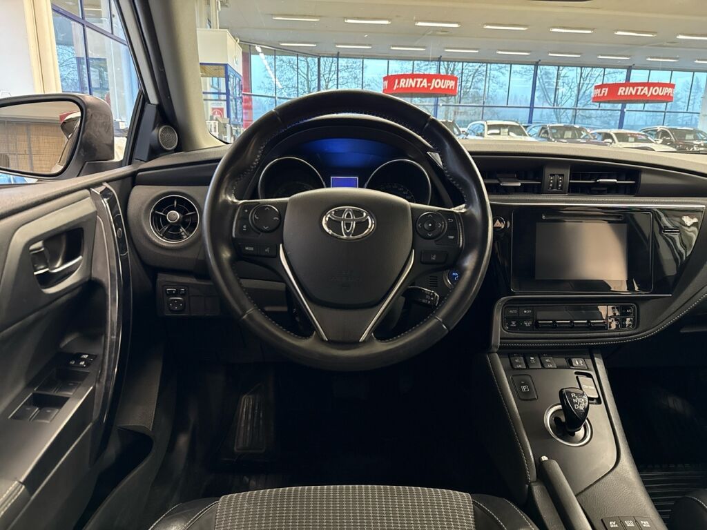 Toyota Auris 2015 Valkoinen