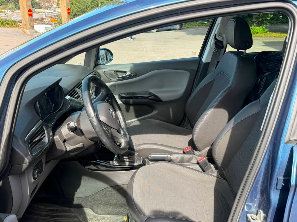 Opel Corsa 2016 Sininen