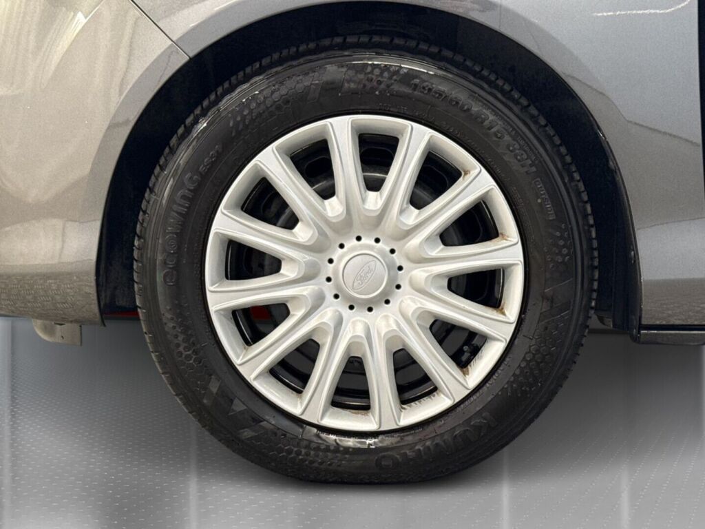 Ford B-Max 2017 Harmaa