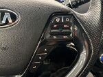 Kia Ceed 2015 Punainen