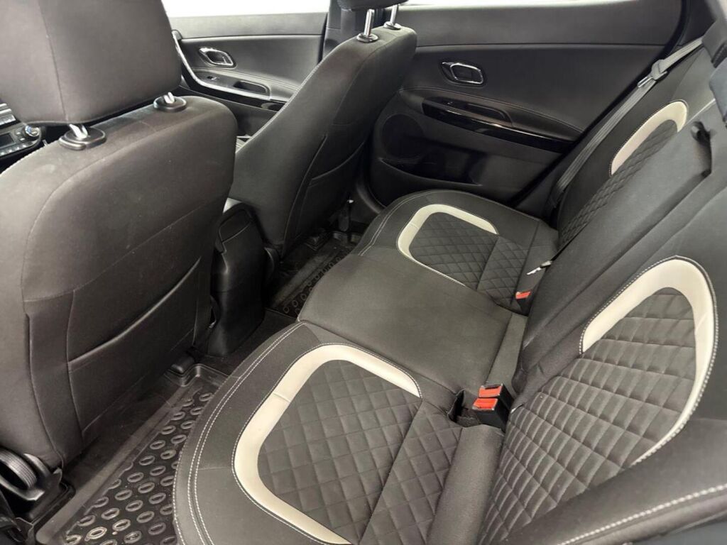 Kia Ceed 2015 Punainen