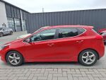 Kia Ceed 2015 Punainen