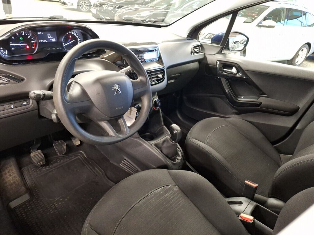 Peugeot 208 2015 Sininen