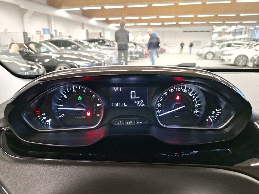 Peugeot 208 2015 Sininen