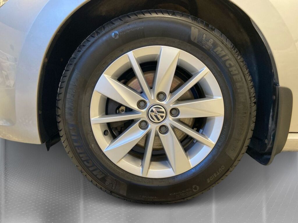 Volkswagen Golf Sportsvan 2015 Harmaa