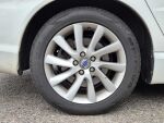 Volvo V70 2015 Valkoinen