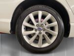 Volvo V70 2015 Valkoinen