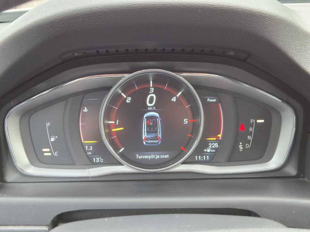 Volvo V70 2015 Valkoinen