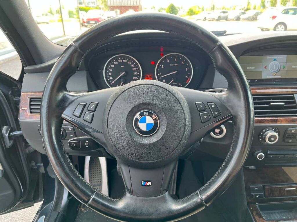 BMW 530 2008 Musta