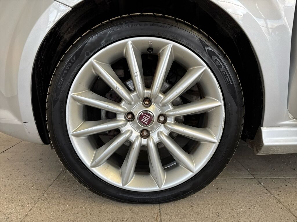 Fiat Punto Evo 2012 Hopea