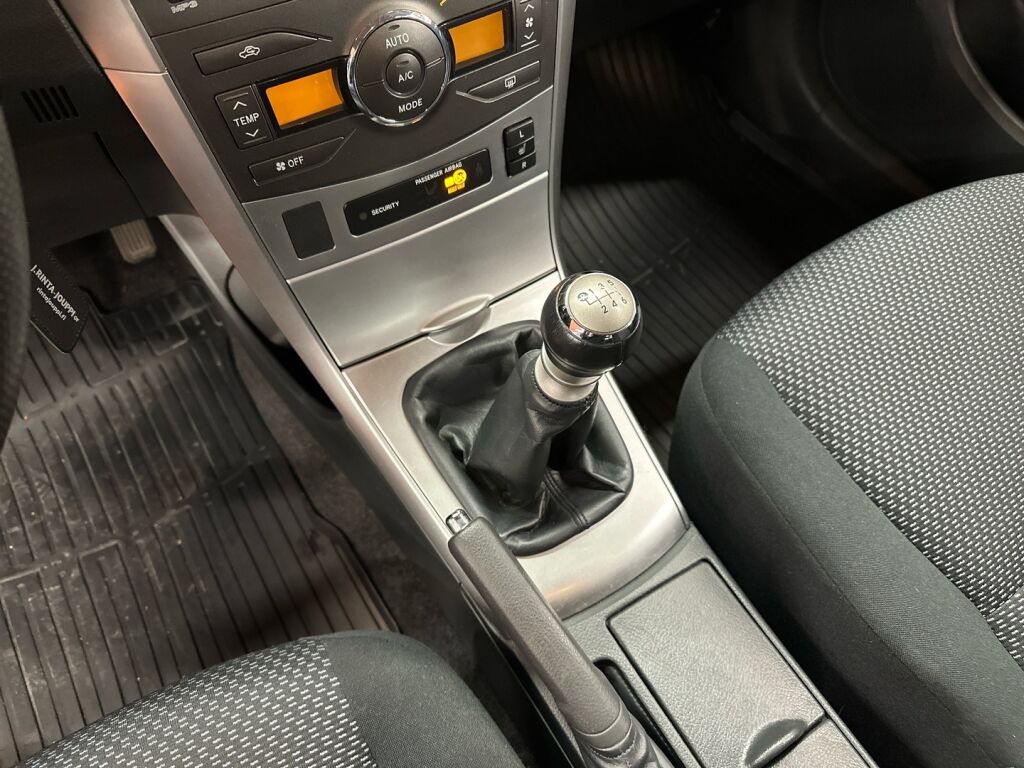 Toyota Corolla 2010 Harmaa