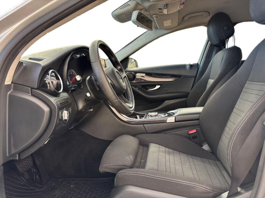 Mercedes-Benz C 2016 Harmaa