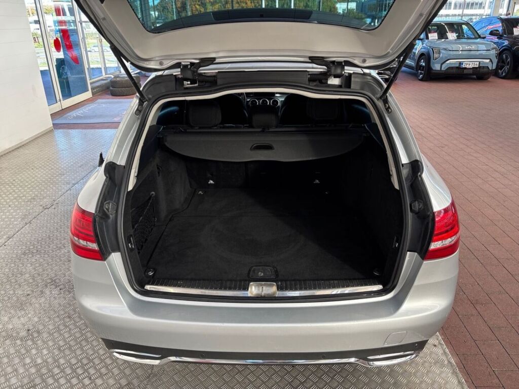 Mercedes-Benz C 2016 Harmaa