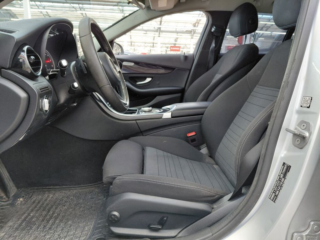 Mercedes-Benz C 2016 Harmaa