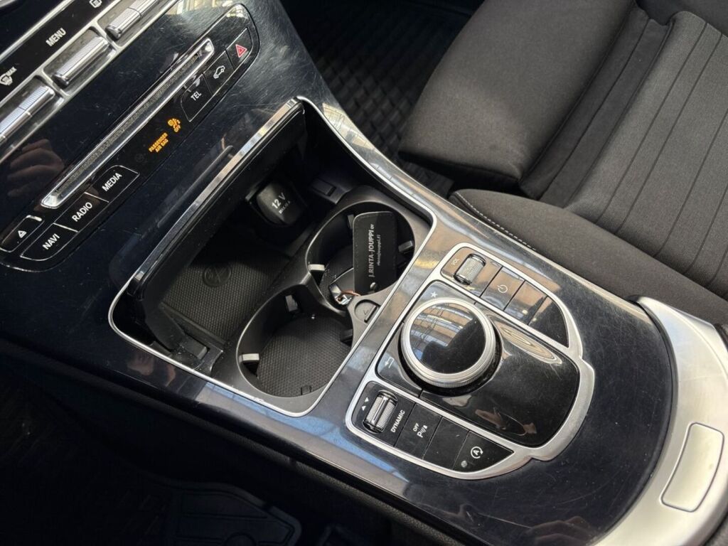 Mercedes-Benz C 2016 Harmaa