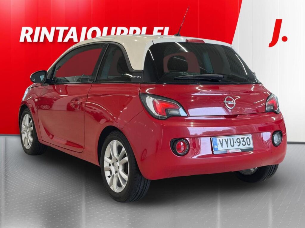 Opel Adam 2016 Punainen
