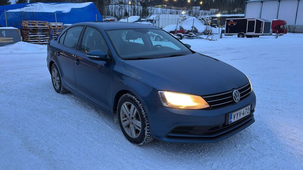 Volkswagen Jetta 2017 Sininen