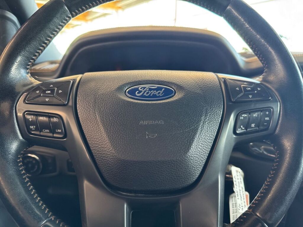 Ford Ranger 2016 Punainen