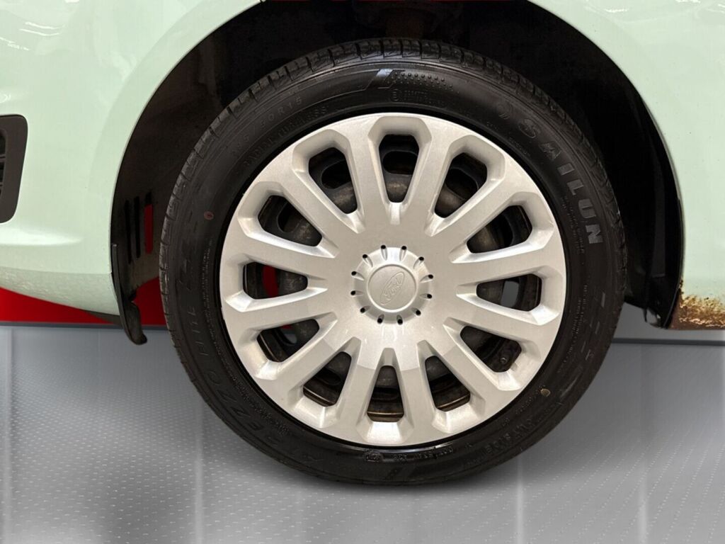 Ford Fiesta 2016 Vihreä