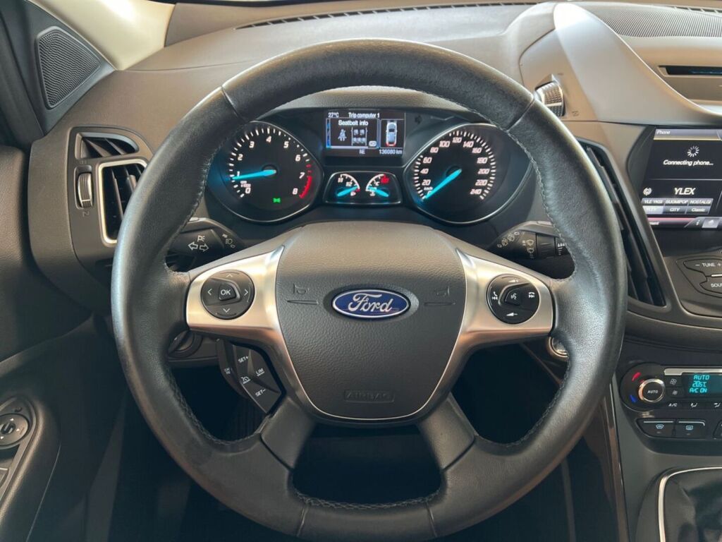 Ford Kuga 2016 Valkoinen
