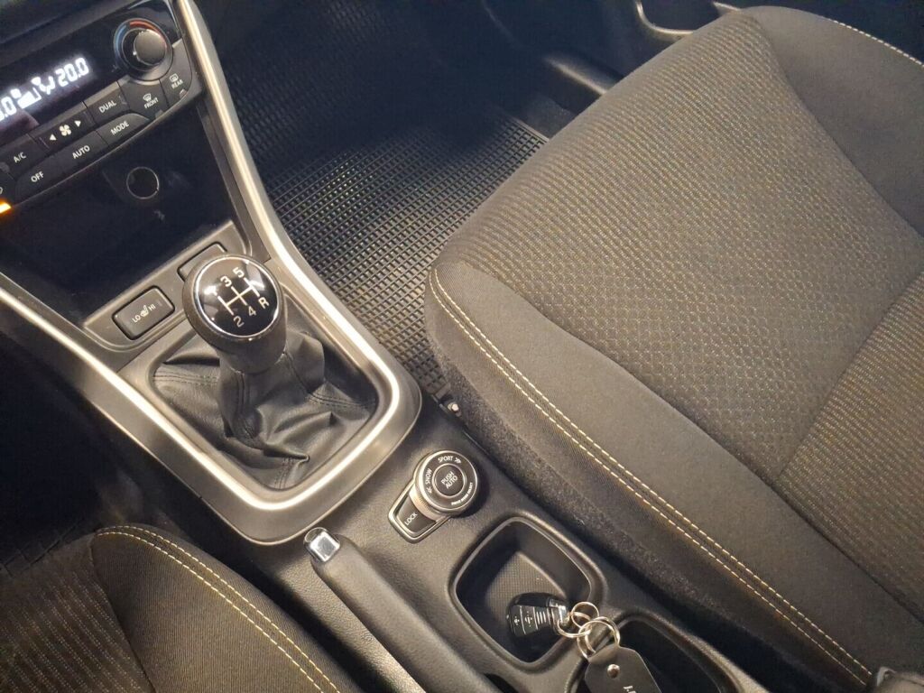 Suzuki SX4 S-Cross 2016 Sininen