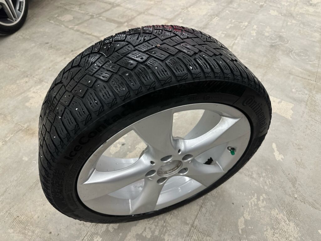 Mercedes-Benz CLA 2015 Valkoinen