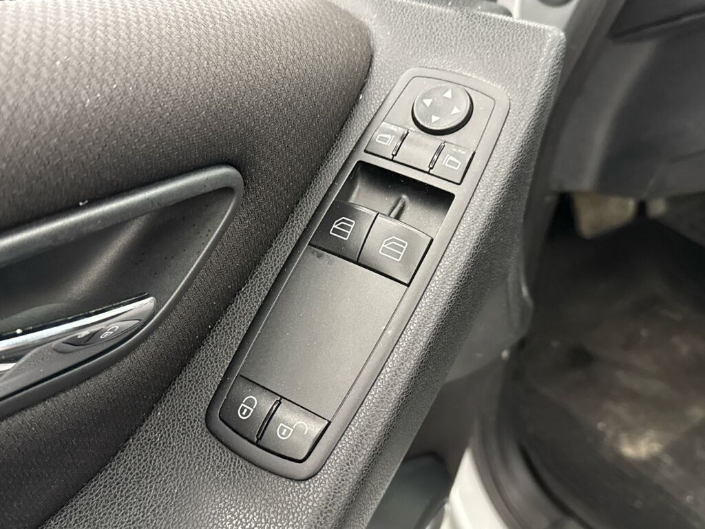 Mercedes-Benz A 2005 Hopea