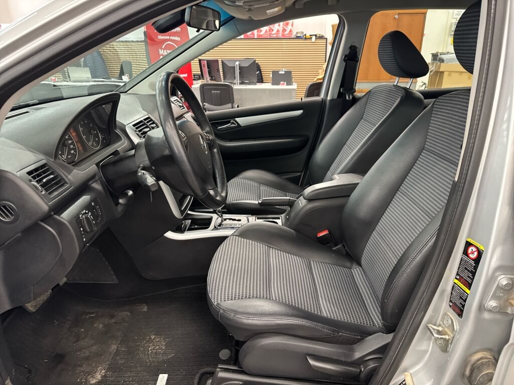 Mercedes-Benz A 2005 Hopea