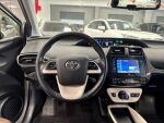 Toyota Prius 2016 Valkoinen