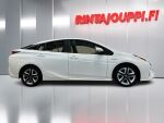 Toyota Prius 2016 Valkoinen