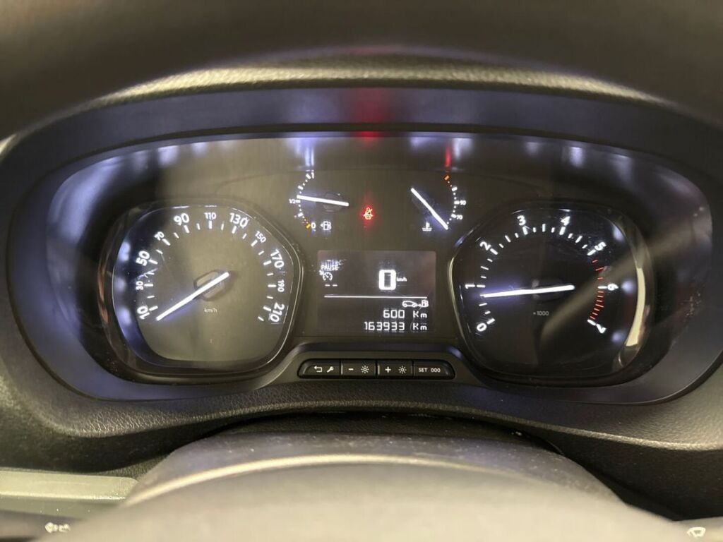 Toyota Proace 2016 Harmaa
