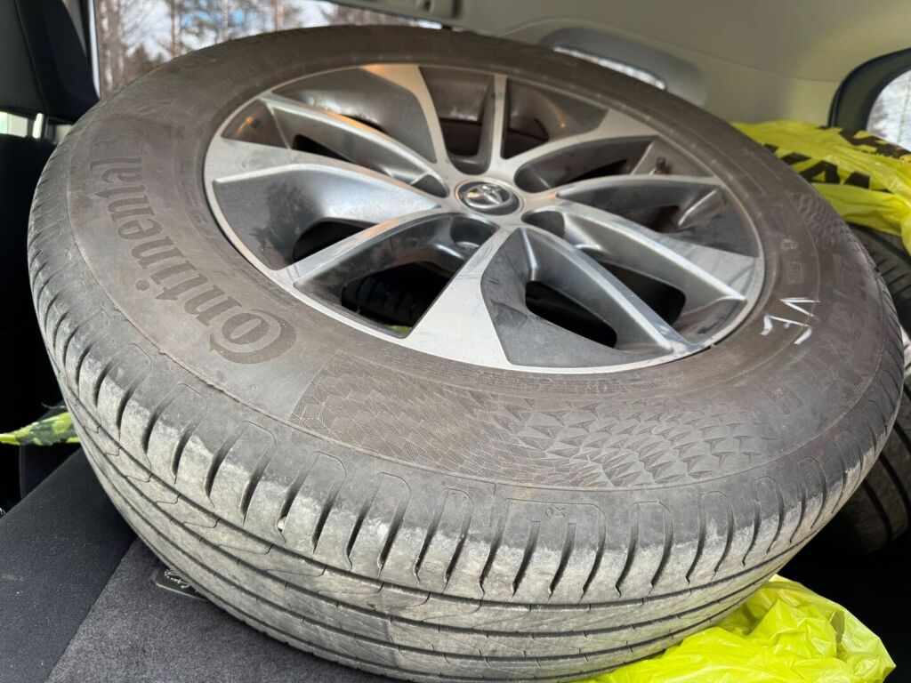 Toyota RAV4 2016 Valkoinen