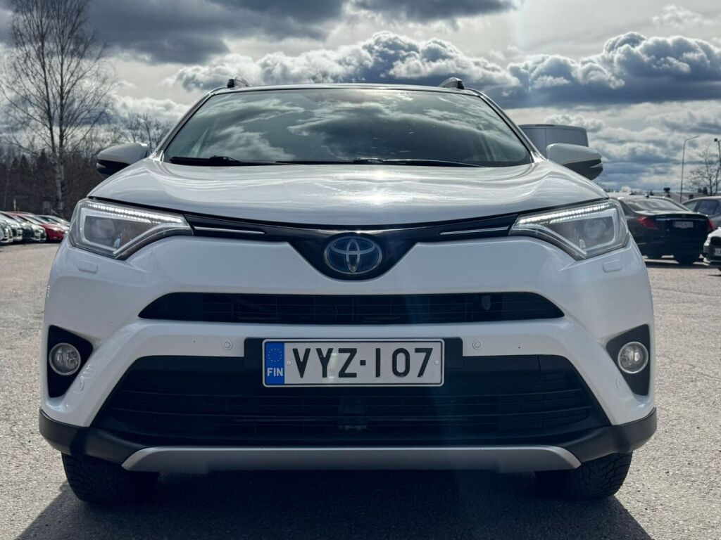 Toyota RAV4 2016 Valkoinen