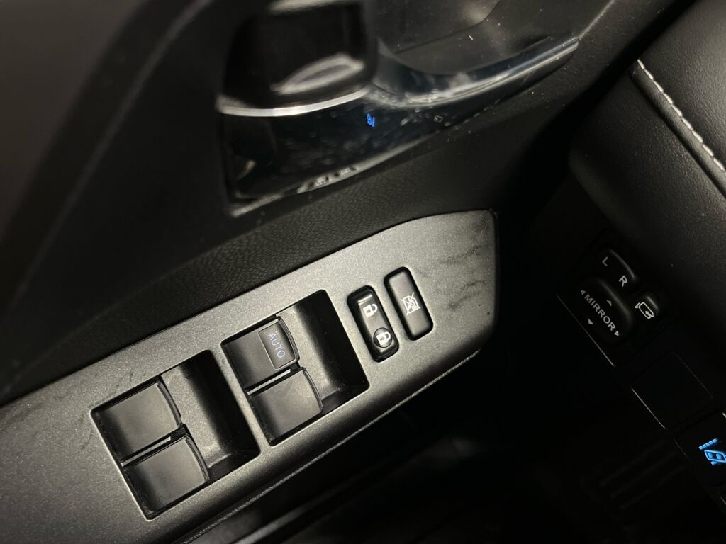 Toyota RAV4 2016 Valkoinen