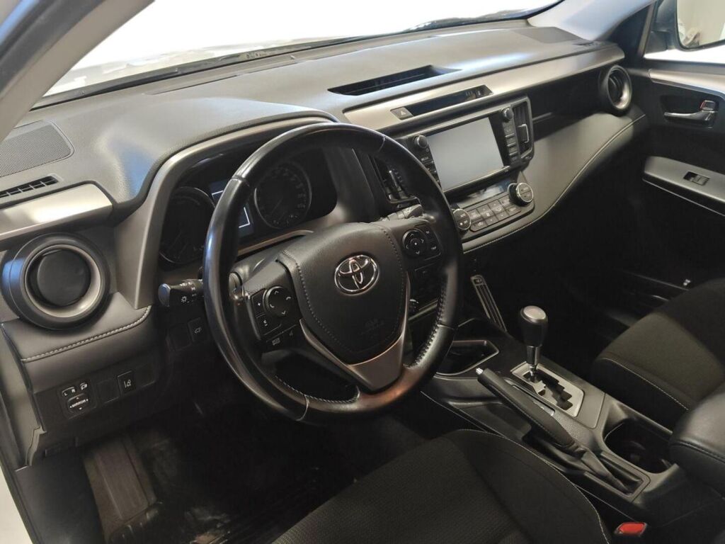 Toyota RAV4 2016 Valkoinen