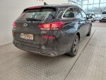 Hyundai i30 Wagon 2021 Musta