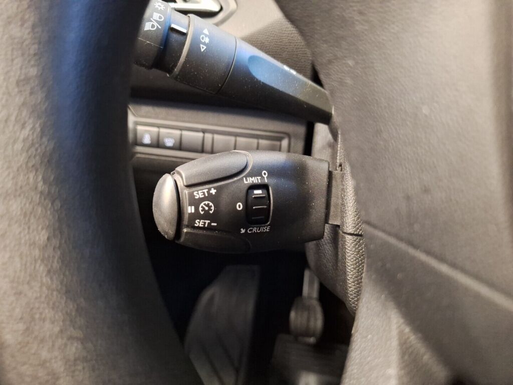 Peugeot 308 2017 Valkoinen