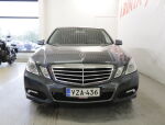 Mercedes-Benz E 2009 Harmaa