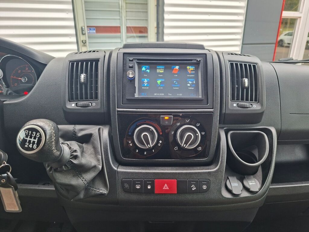 Hobby Optima De Luxe V 65 GE 2017 Valkoinen