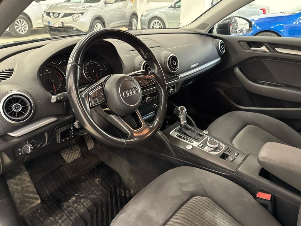 Audi A3 2016 Musta