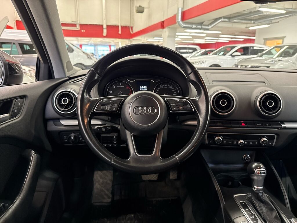 Audi A3 2016 Musta