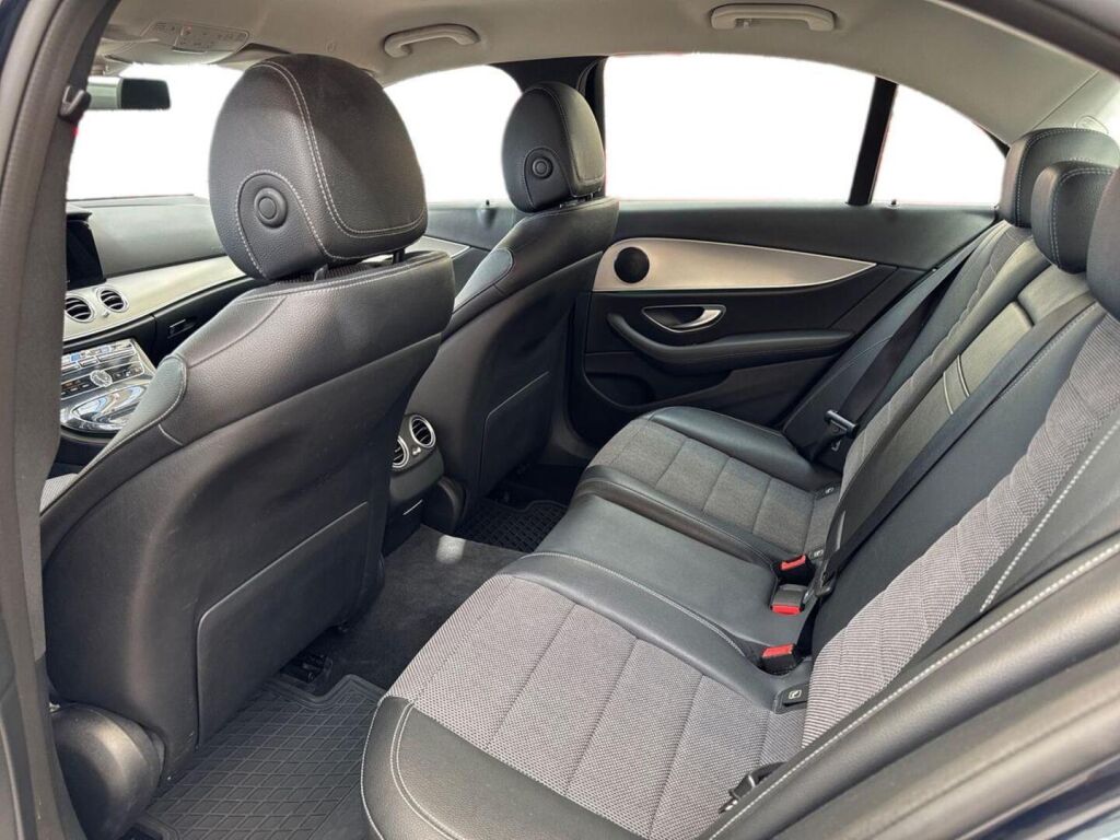 Mercedes-Benz E 2016 Vihreä
