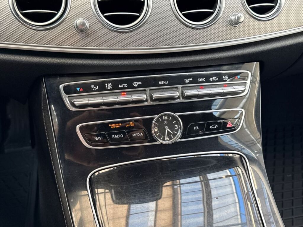 Mercedes-Benz E 2016 Vihreä
